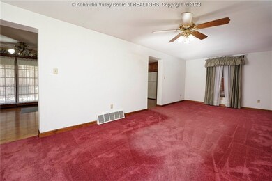 82 Toms Fork Rd, Alum Creek, WV 25003 - photo 4