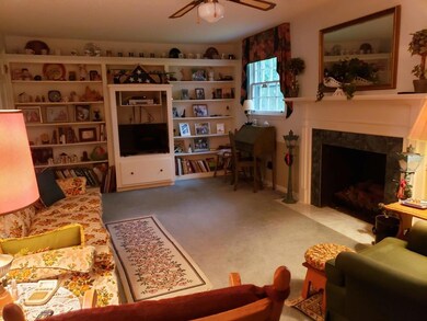 2202 Lullwater Rd, Albany, GA 31707 - photo 7