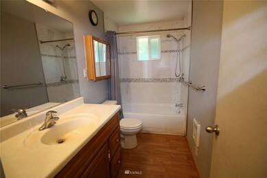 101 W Intercity Ave, Everett, WA 98204 - photo 5