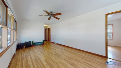 225 Chandler Dr, Mundelein, IL 60060 - photo 6