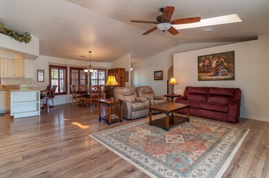 MICHELLE-2550JamaicaBlvdS-5