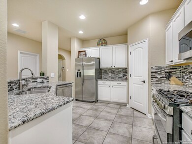 10636 Newcroft Place, Helotes, TX 78023 - photo 4