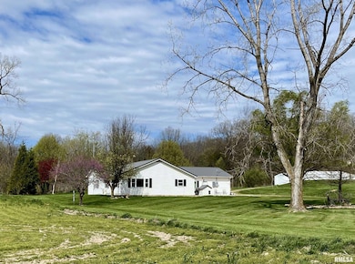 1489 E 273rd Ln, Clayton, IL 62324 - photo 2