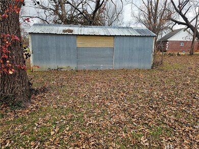 127 S Border St, Prairie Grove, AR 72753 - photo 7