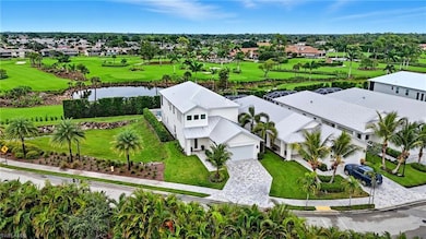 115 Cambria Ln, Naples, FL 34112 - photo 2