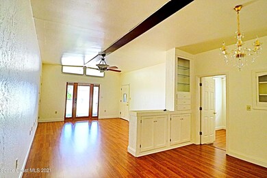 385 S Brevard Ave, Cocoa Beach, FL 32931 - photo 7