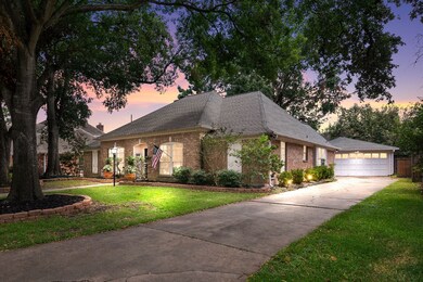 7718 Club Lake Dr, Houston, TX 77095 - photo 3