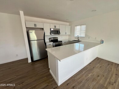 4756 E Moreland St unit 35, Phoenix, AZ 85008 - photo 5