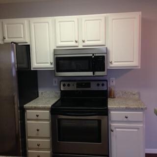 Kitchen drawers and cabinets