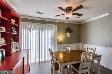12709 Kingsbury Ct, Woodbridge, VA 22192 - photo 5