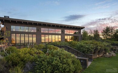 61907 Hosmer Lake Dr, Bend, OR 97702 - photo 6