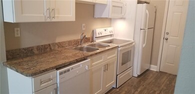 520 15th St N unit 1, Saint Petersburg, FL 33705 - photo 3