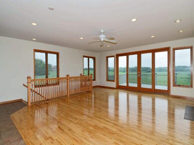 6103 Whalen Rd, Fitchburg, WI 53593 - photo 3