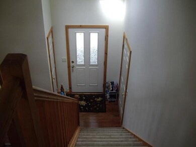 835 Davos Ln, Tafton, PA 18464 - photo 6