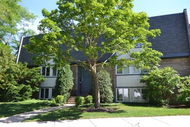 2129 Ammer Ridge Ct unit 201, Glenview, IL 60025 - photo 2