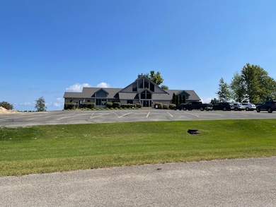 Unit 46 Questview Dr, Houghton Lake, MI 48629 - photo 5