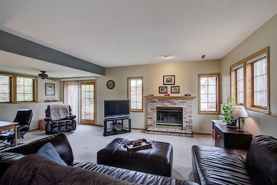 455 Ash St, Oregon, WI 53575 - photo 7