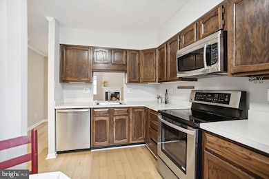 1603 S Barton St unit 29, Arlington, VA 22204 - photo 7