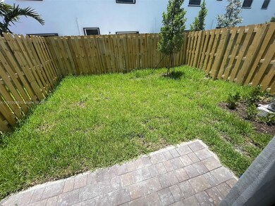 11912 SW 244th Ln, Homestead, FL 33032 - photo 2