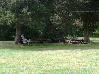 Yard/Garden Side yard