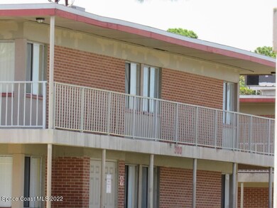 Fiske 300 Bldg -1