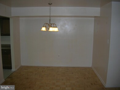 5206 Newton St unit T-1, Bladensburg, MD 20710 - photo 3