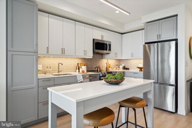 1 Dock St unit 1903, Philadelphia, PA 19106 - photo 2