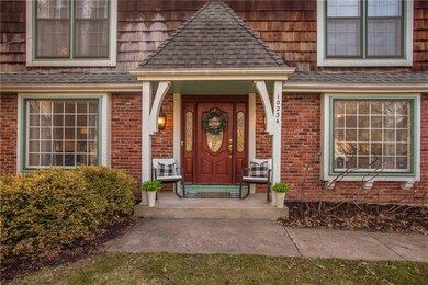 10234 Oakmont Cir, Lenexa, KS 66215 - photo 2