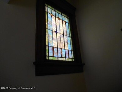 1809 Roosevelt Ave, Dunmore, PA 18512 - photo 6