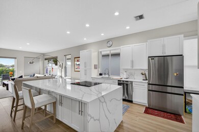 945 Bear Island Cir, West Palm Beach, FL 33409 - photo 3