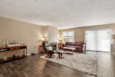 14 Lombardi Cir, Milford, MA 01757 - photo 5