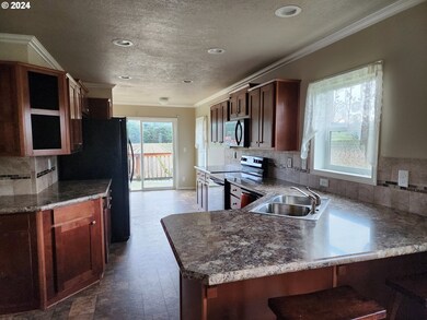 unlisted-address, Mulino, OR 97042 - photo 3