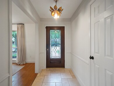 5015 Moss Hollow Ct, Houston, TX 77018 - photo 5