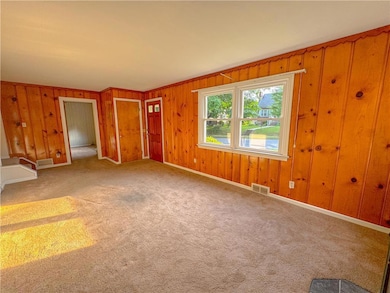 2046 Kemmerer St, Bethlehem, PA 18017 - photo 4