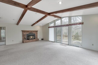 07-11767-Phal-Rd-WindowStill-Real-Estate