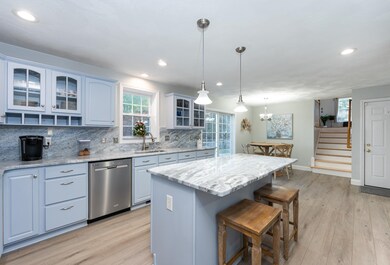 18 Flying Rock Rd, Hudson, NH 03051 - photo 4