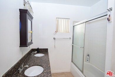 2204 Crenshaw Blvd, Los Angeles, CA 90016 - photo 4
