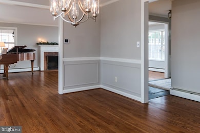 8924 Satyr Hill Rd, Parkville, MD 21234 - photo 7