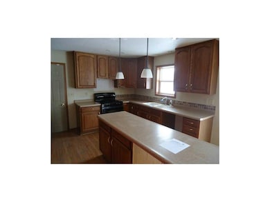 3516 Amanda Ct NW, Cedar Rapids, IA 52405 - photo 7