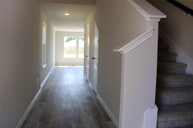 2920 5th St, Bay City, TX 77414 - photo 6