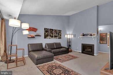 11815 Breton Ct unit 22D, Reston, VA 20191 - photo 5