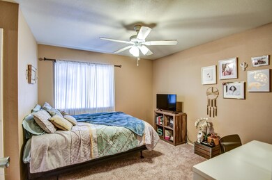 Bedroom 2-pic 1