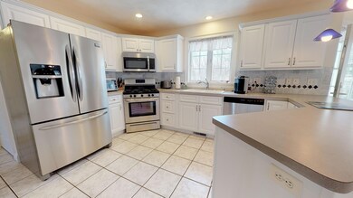 14 Sparrow Ln, York, ME 03909 - photo 2