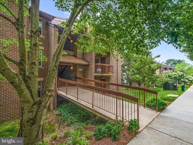 7902 Pearlbush Dr unit 101, Gaithersburg, MD 20879 - photo 3