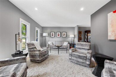 5016 Broadlawn Dr SE, Cedar Rapids, IA 52403 - photo 7