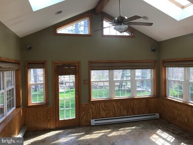 56 N Greenview Rd, Schuylkill Haven, PA 17972 - photo 4