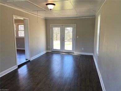 308 Weatherford Dr, King, NC 27021 - photo 6