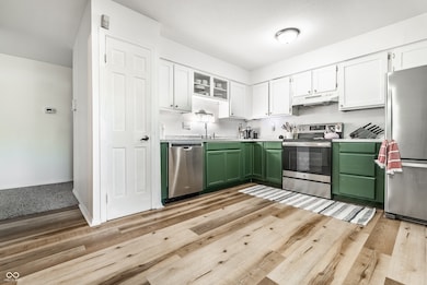 6503 Park Central Way unit B, Indianapolis, IN 46260 - photo 2