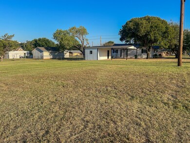 301 S Rose, Archer City, TX 76351 - photo 5
