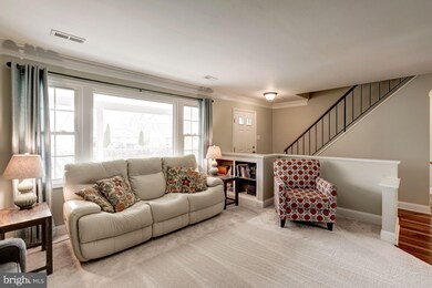 13123 Melville Ln, Fairfax, VA 22033 - photo 2